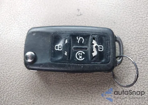 2013 Volkswagen Passat 2.0L Tdi Sel Premium from USA, damaged, VIN 1VWCN7A37DC112635